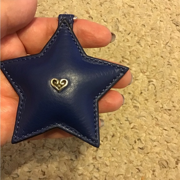 BRIGHTON LEATHER STAR KEY CHAIN HOLDER EUC NAVY BLUE SILVER - Picture 2 of 3